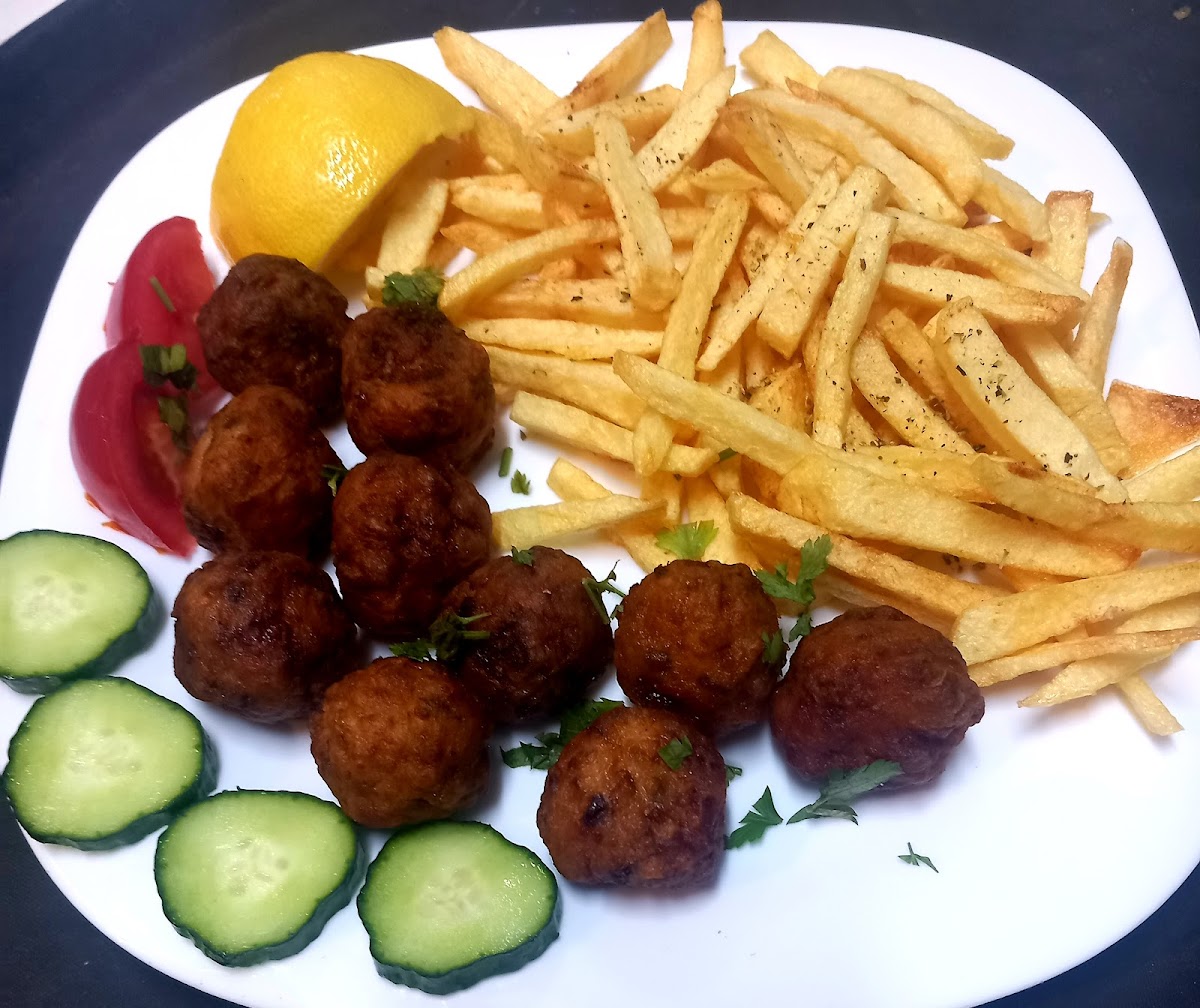 To Kainourgio Restaurant-3